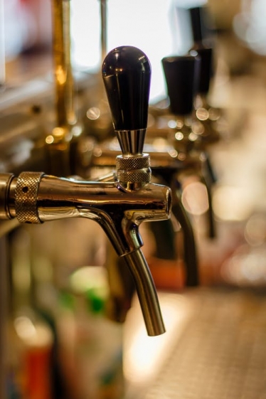 A new report commissioned by the British Beer & Pub Association has shown that 51,000 jobs depend on the brewing and pub trade in Wales